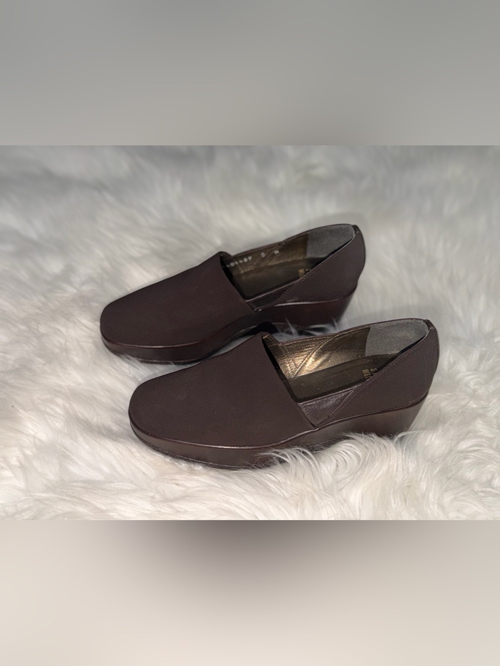 Stuart Weitzman 'Walker" Brown Micro-Stretch Platform Women's Shoes Size 5